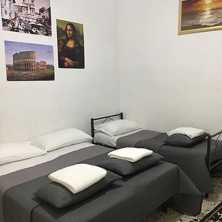 New Golden House Hostel โรม ภายนอก รูปภาพ
