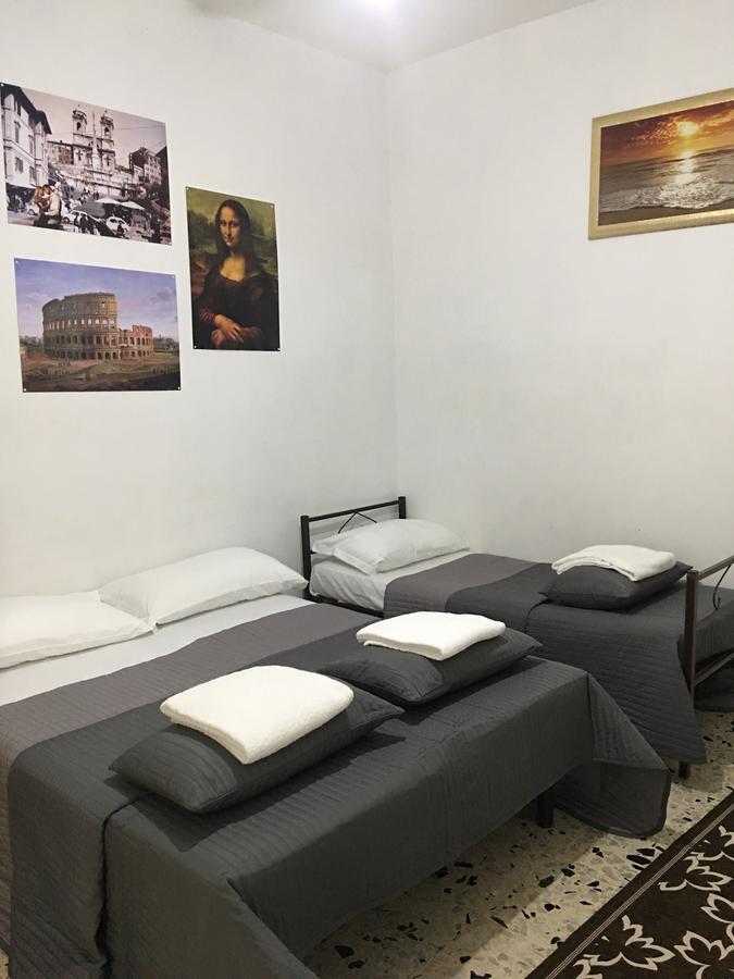 New Golden House Hostel โรม ภายนอก รูปภาพ